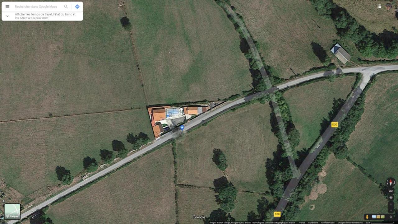 Maison A La Campagne Avec Piscine Flayat Екстериор снимка